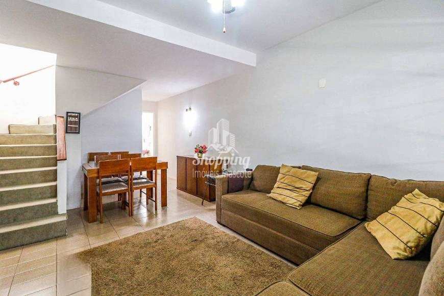 Sobrado para alugar com 3 quartos, 120m² - Foto 2