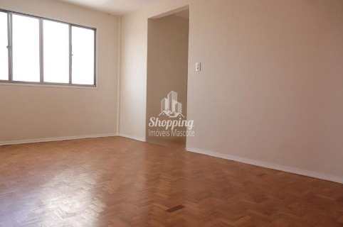 Apartamento à venda com 2 quartos, 81m² - Foto 4