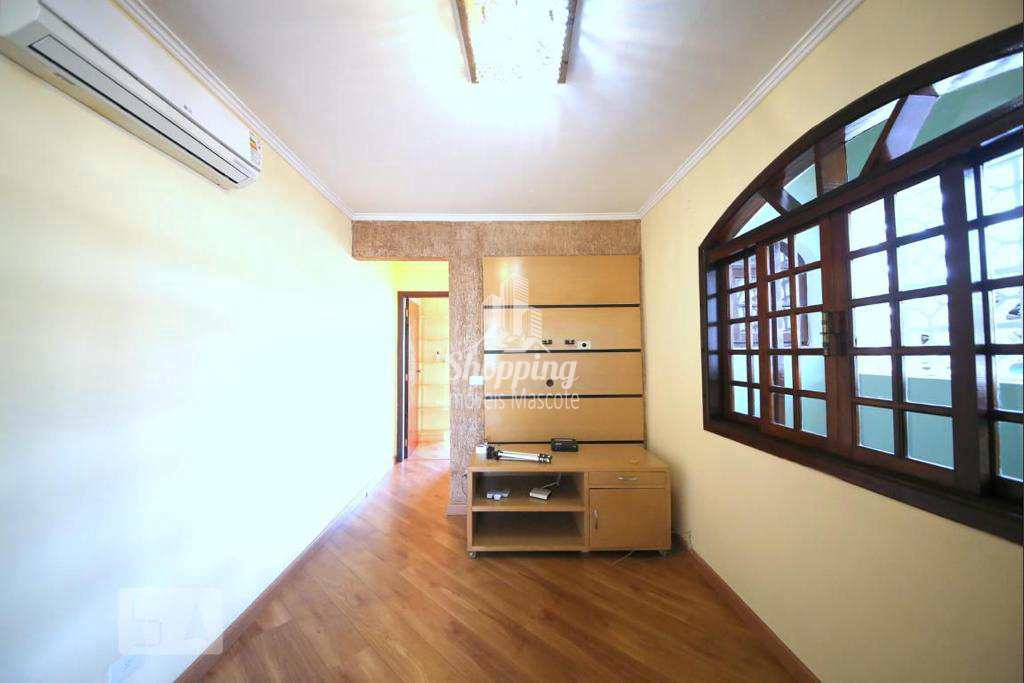 Casa à venda com 2 quartos, 484m² - Foto 14