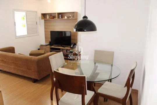 Apartamento à venda com 2 quartos, 79m² - Foto 2