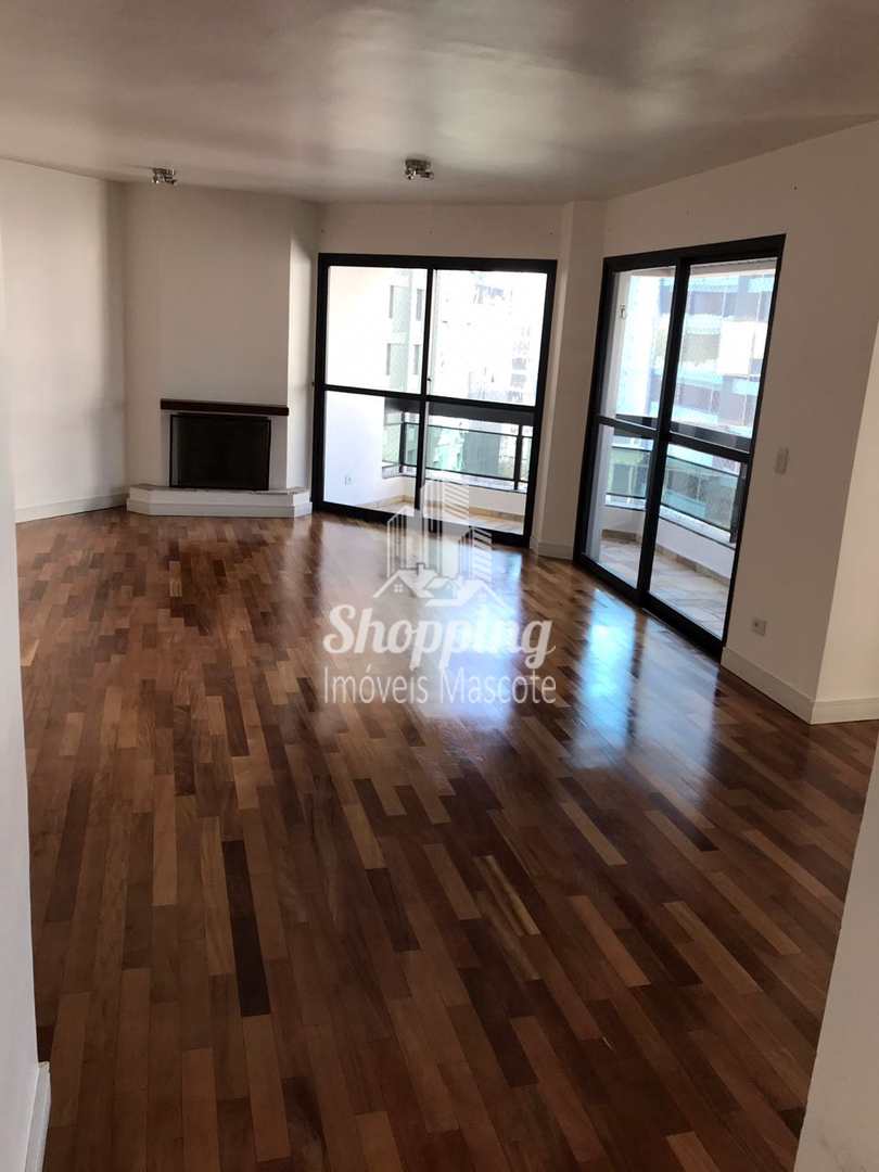 Apartamento para alugar com 3 quartos, 144m² - Foto 3