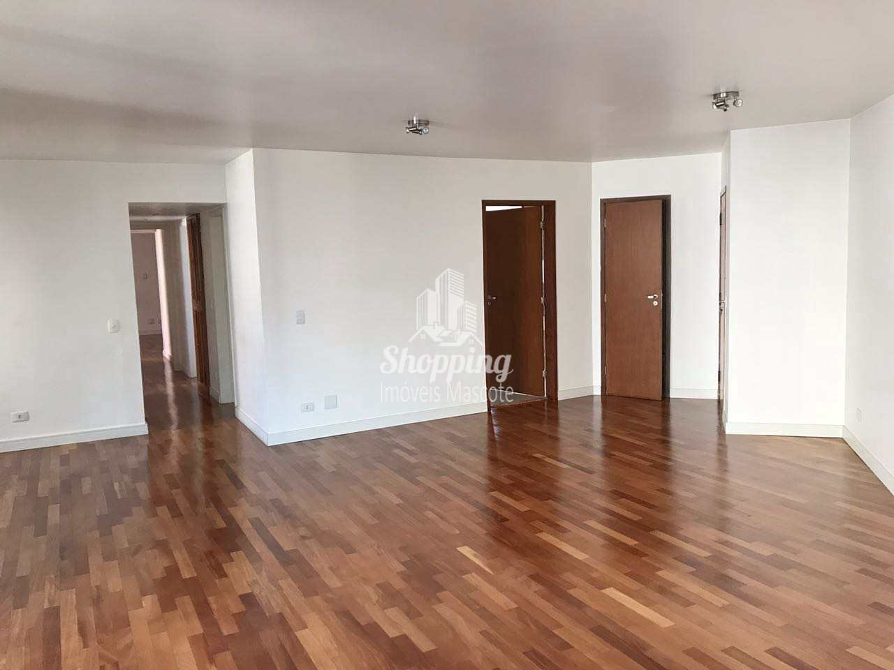 Apartamento para alugar com 3 quartos, 144m² - Foto 5