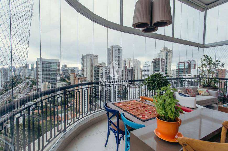 Apartamento à venda com 3 quartos, 225m² - Foto 6