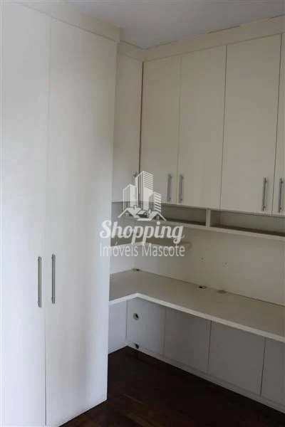 Apartamento à venda com 3 quartos, 230m² - Foto 32