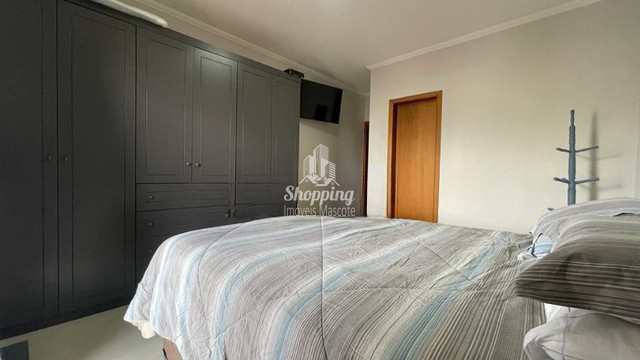 Sobrado à venda com 3 quartos, 240m² - Foto 11