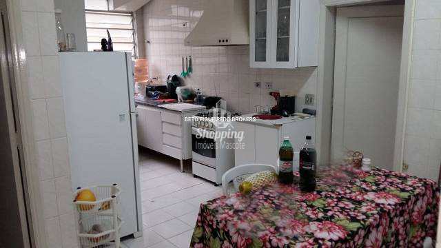 Apartamento à venda com 3 quartos, 239m² - Foto 8