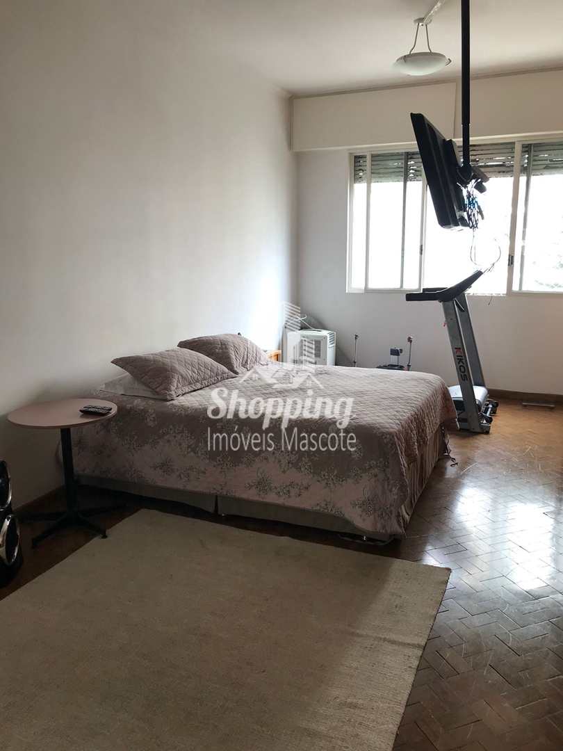 Apartamento à venda com 3 quartos, 244m² - Foto 6