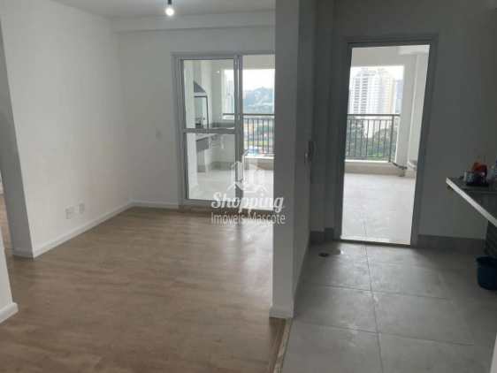 Apartamento à venda com 2 quartos, 69m² - Foto 2