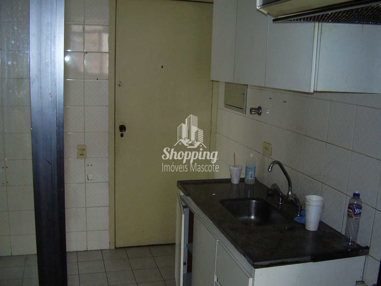 Apartamento à venda com 2 quartos, 75m² - Foto 12