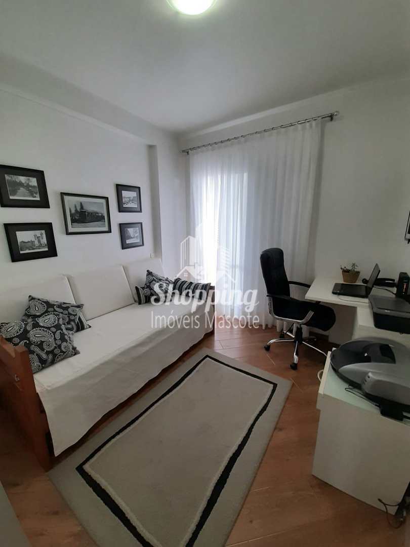 Apartamento à venda com 3 quartos, 136m² - Foto 9