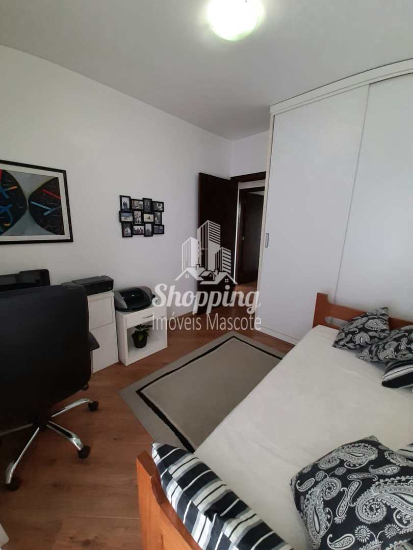 Apartamento à venda com 3 quartos, 136m² - Foto 3