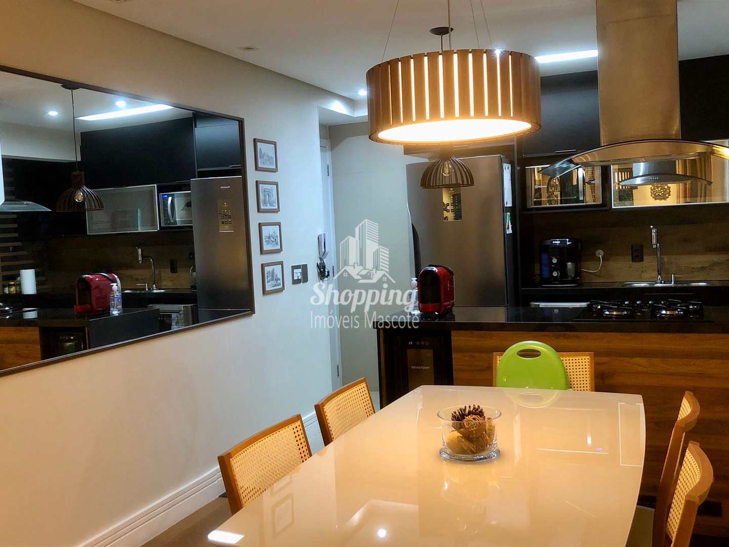 Apartamento à venda com 2 quartos, 95m² - Foto 30