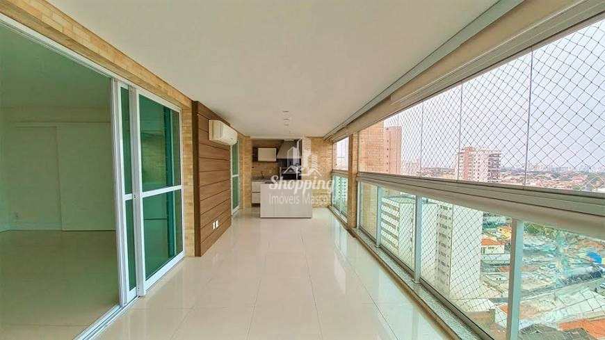 Apartamento à venda com 4 quartos, 205m² - Foto 4