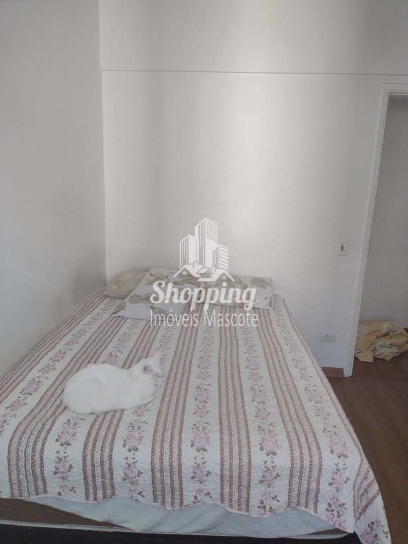 Apartamento à venda com 2 quartos, 70m² - Foto 14