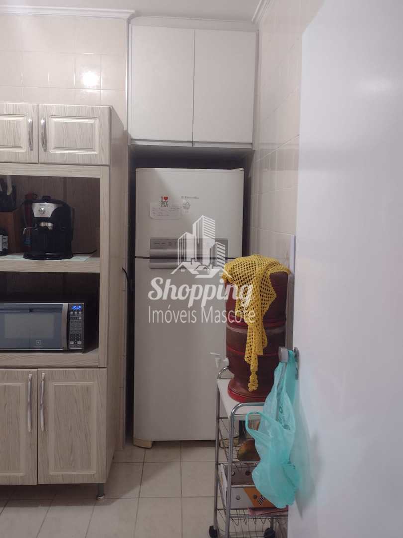 Apartamento à venda com 2 quartos, 70m² - Foto 7