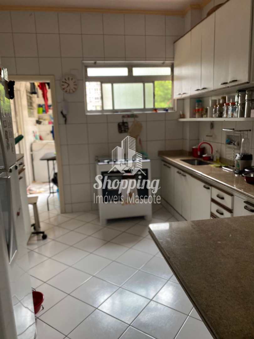 Apartamento à venda com 2 quartos, 107m² - Foto 4