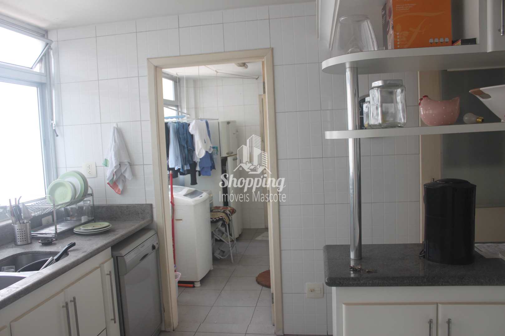 Apartamento à venda com 3 quartos, 198m² - Foto 30