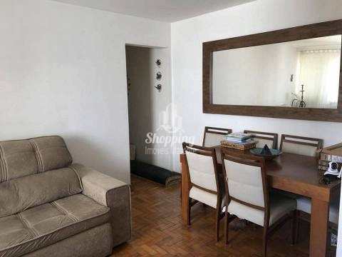 Apartamento à venda com 2 quartos, 74m² - Foto 2