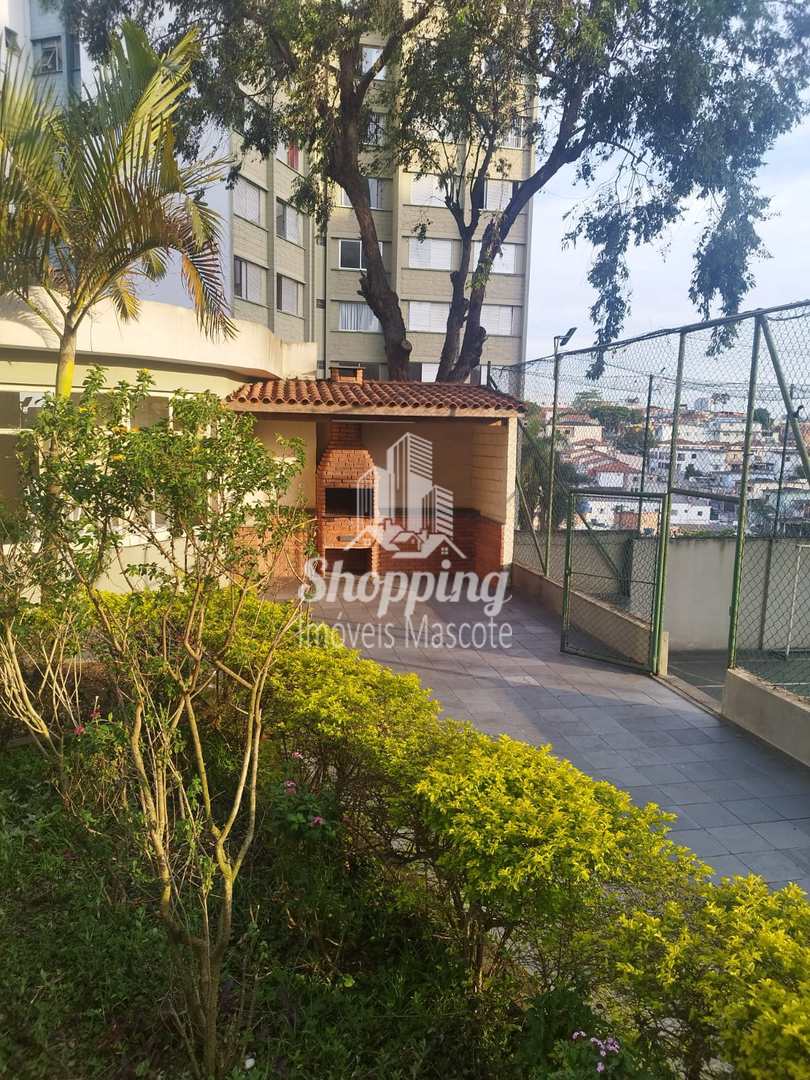 Apartamento à venda com 2 quartos, 60m² - Foto 19