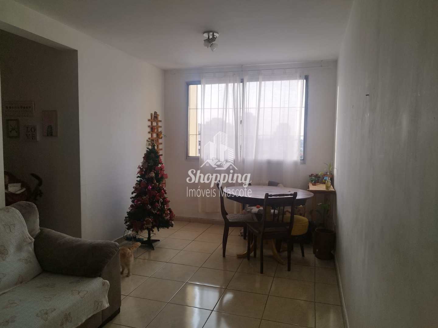 Apartamento à venda com 2 quartos, 60m² - Foto 2