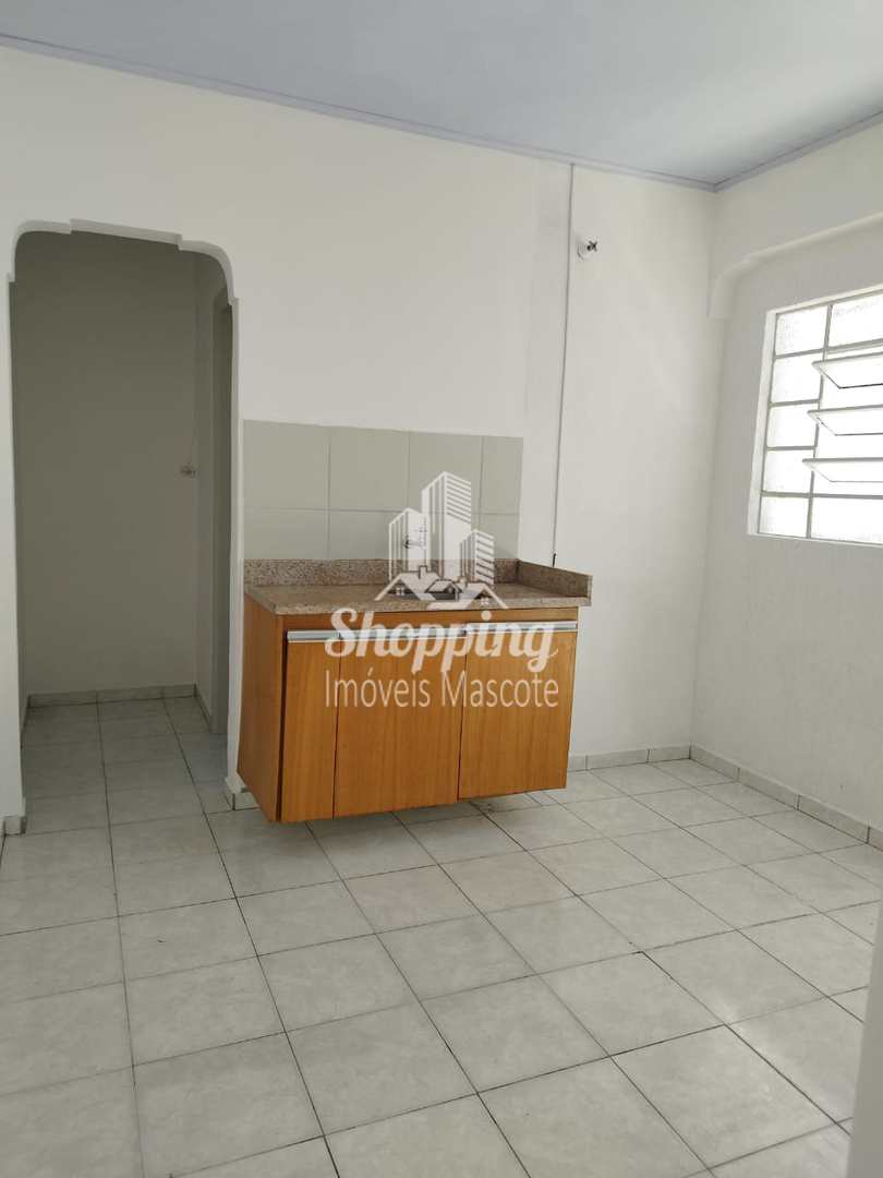 Casa para alugar com 1 quarto, 120m² - Foto 10