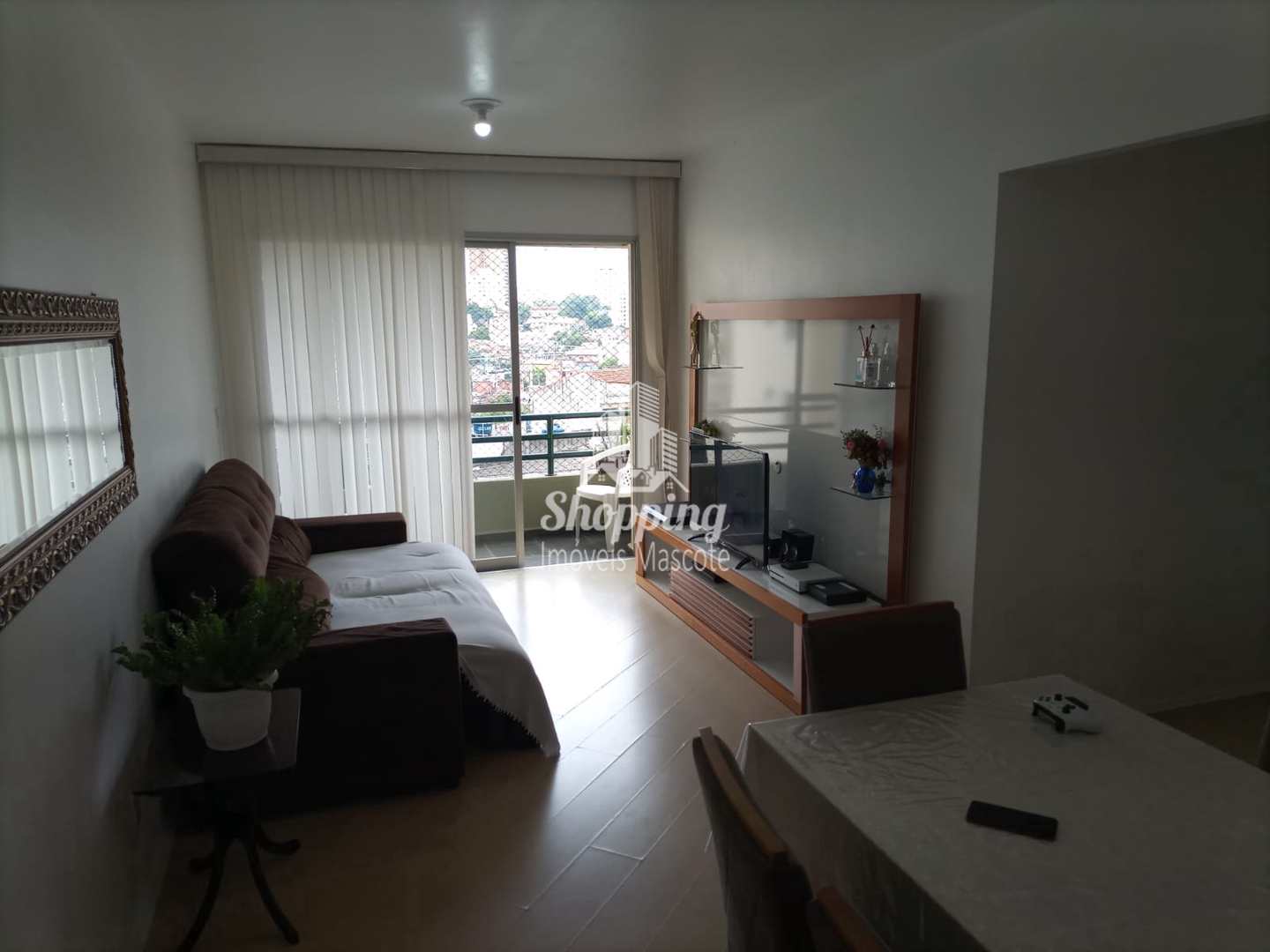 Apartamento à venda com 2 quartos, 65m² - Foto 3