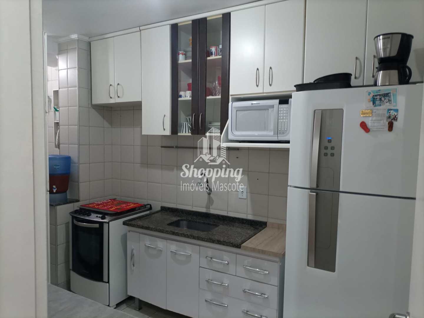 Apartamento à venda com 2 quartos, 65m² - Foto 10