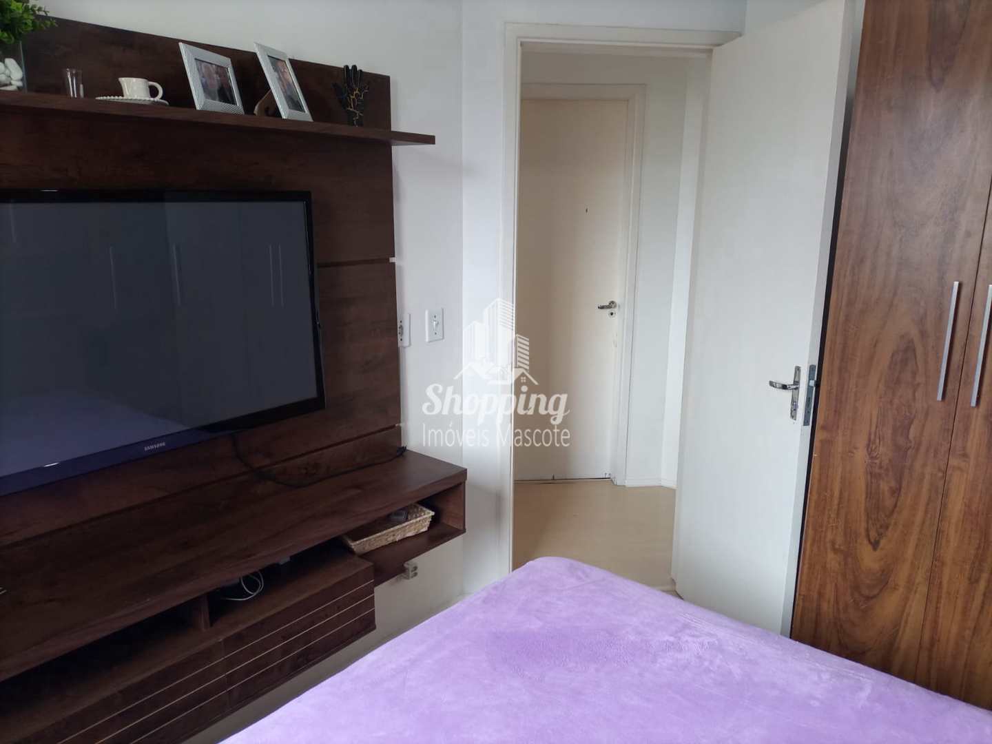 Apartamento à venda com 2 quartos, 65m² - Foto 4