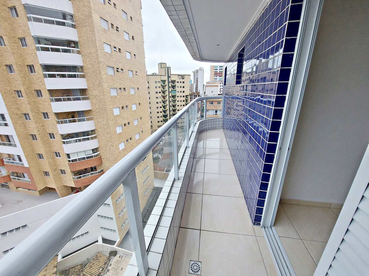 Apartamento à venda com 2 quartos, 69m² - Foto 20