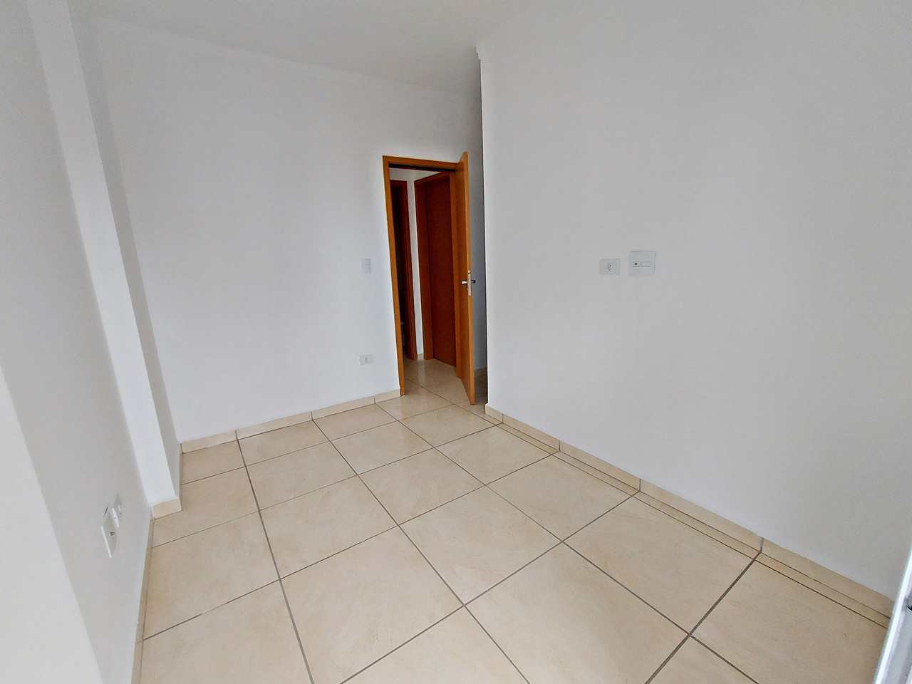 Apartamento à venda com 2 quartos, 70m² - Foto 12