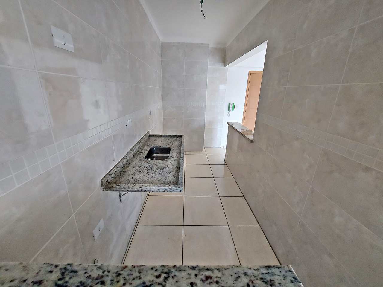 Apartamento à venda com 2 quartos, 70m² - Foto 9