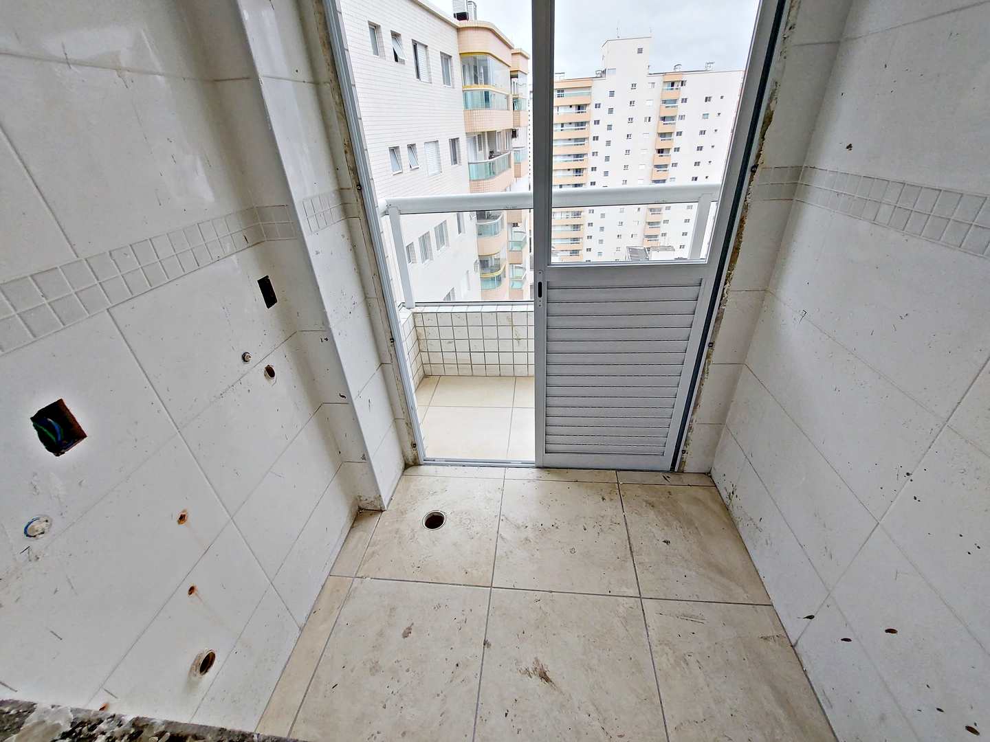 Apartamento à venda com 2 quartos, 73m² - Foto 11