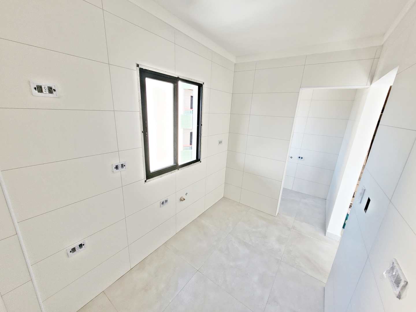 Apartamento à venda com 2 quartos, 67m² - Foto 17