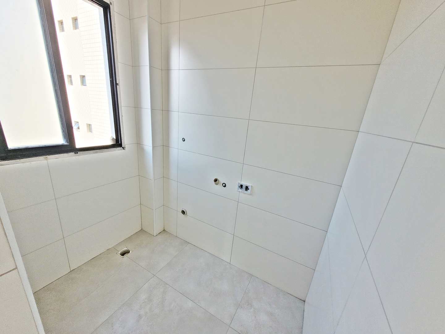 Apartamento à venda com 2 quartos, 67m² - Foto 18