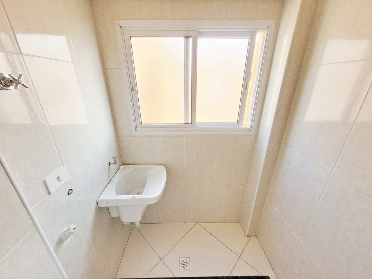 Apartamento à venda com 2 quartos, 60m² - Foto 16