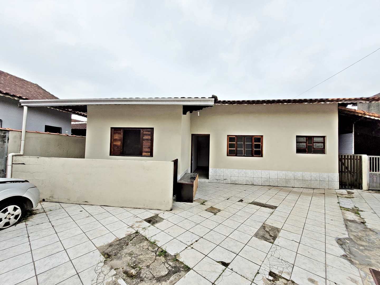 Casa de Condomínio à venda com 2 quartos, 60m² - Foto 1