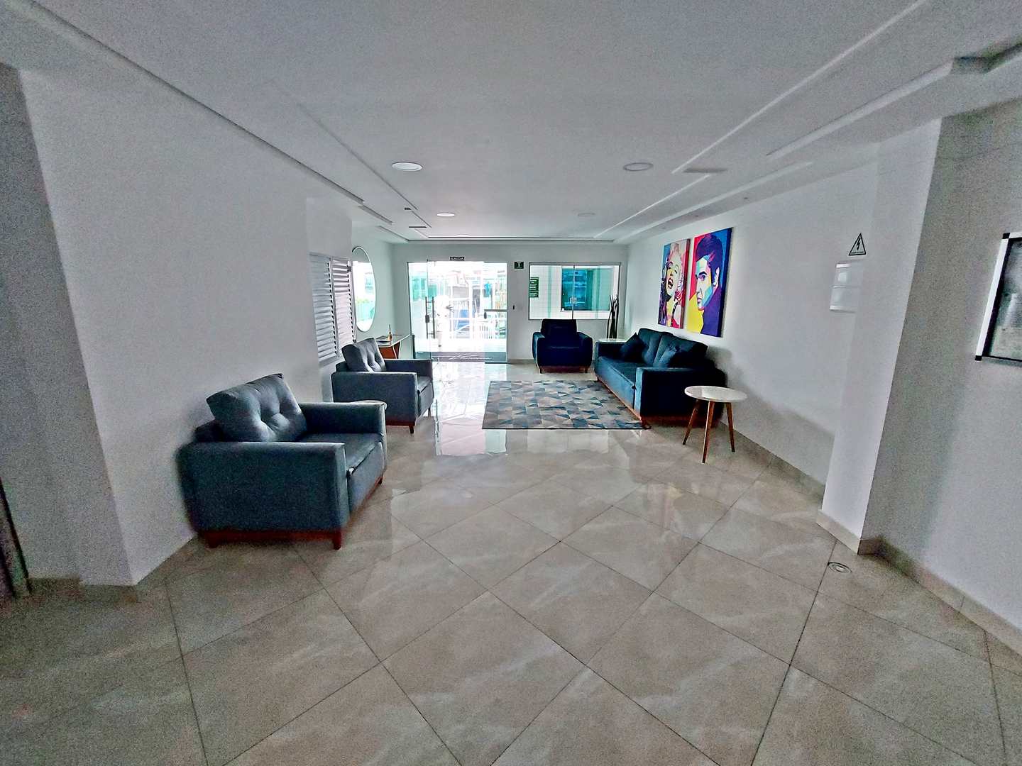 Apartamento à venda com 2 quartos, 70m² - Foto 7