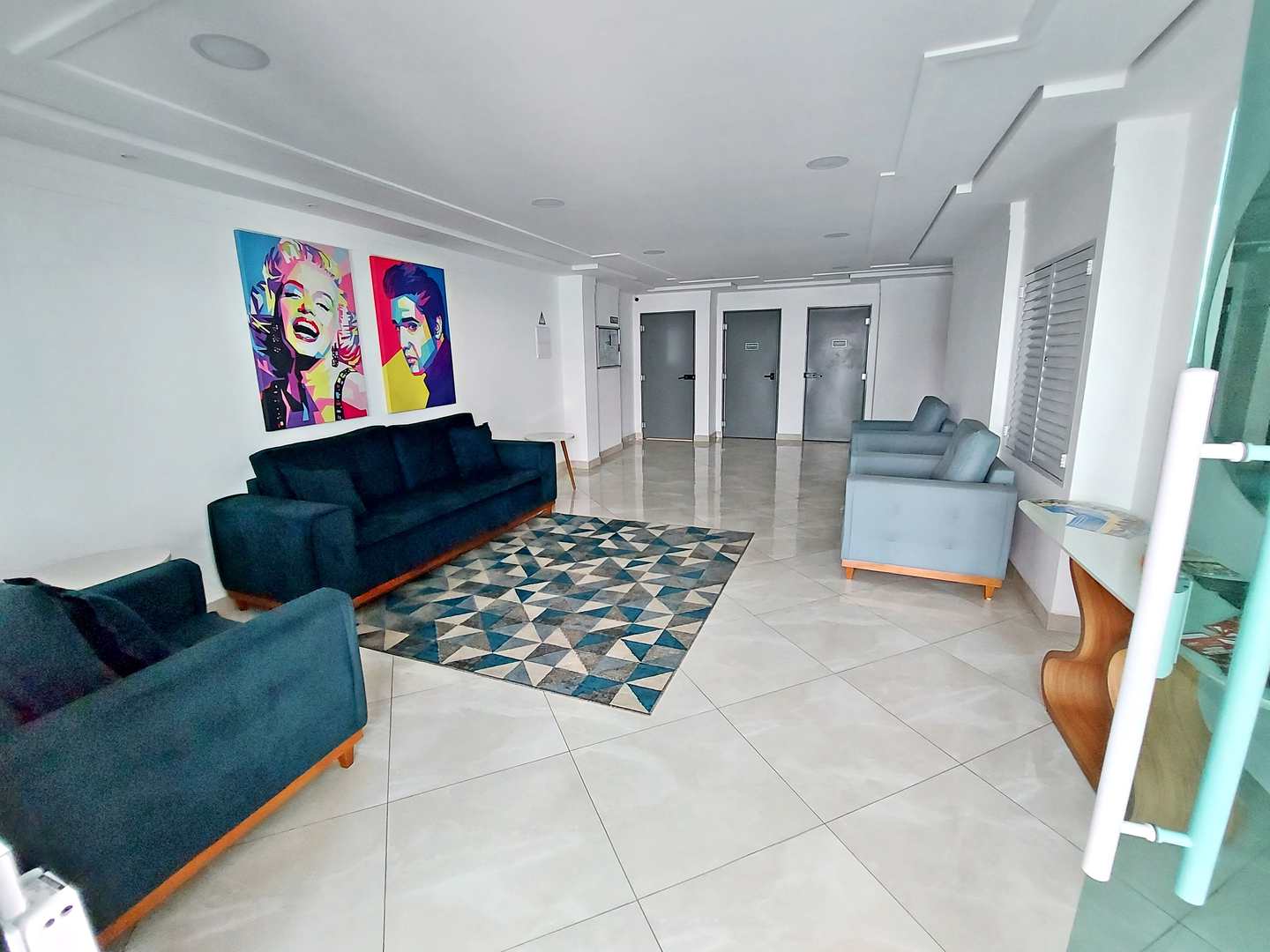 Apartamento à venda com 2 quartos, 70m² - Foto 6