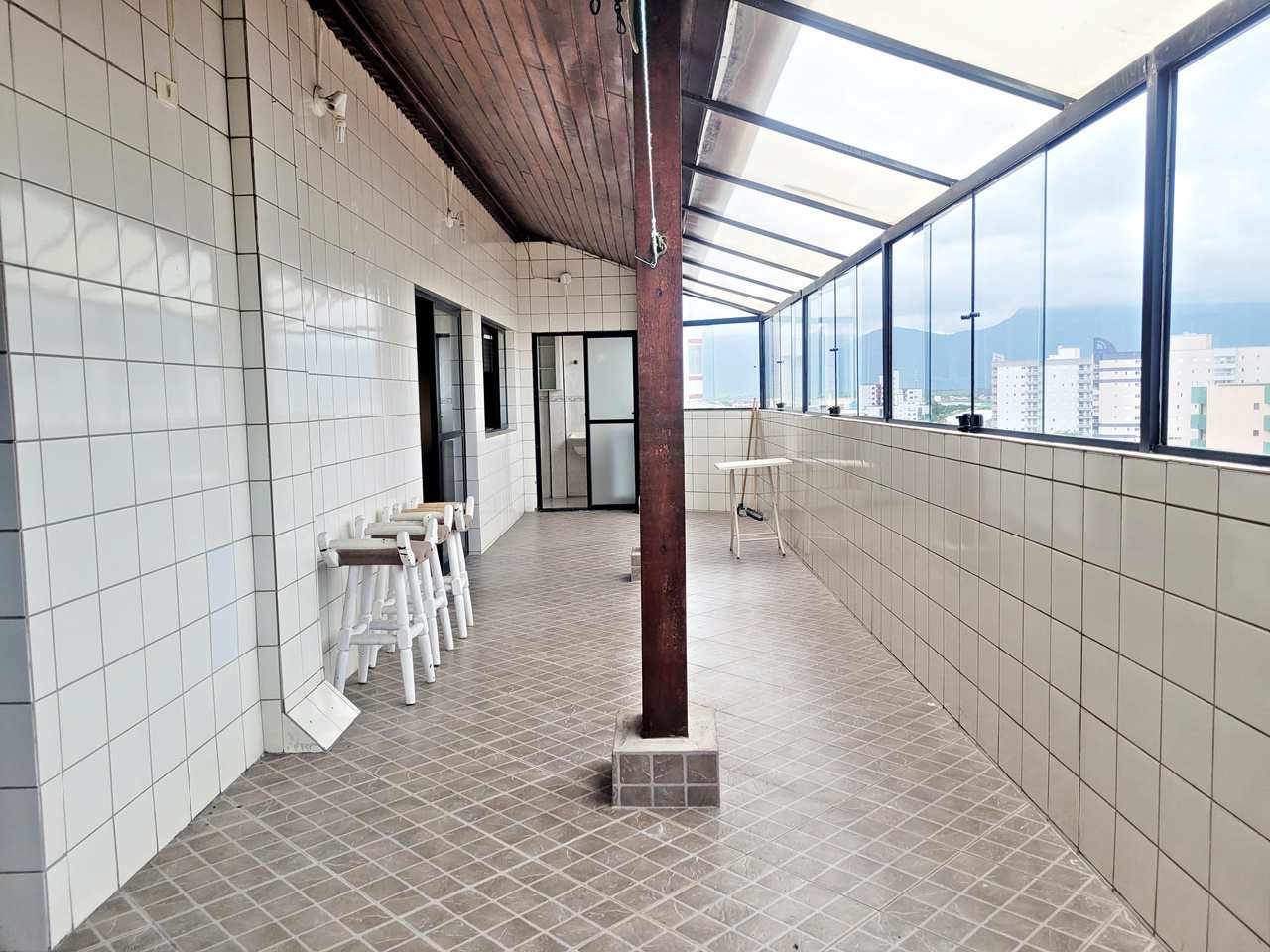 Cobertura à venda com 3 quartos, 200m² - Foto 16