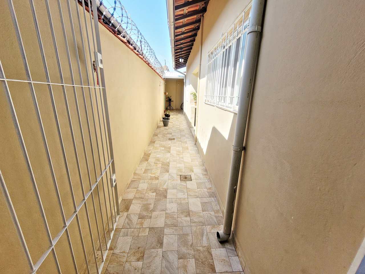 Casa à venda com 3 quartos, 136m² - Foto 29