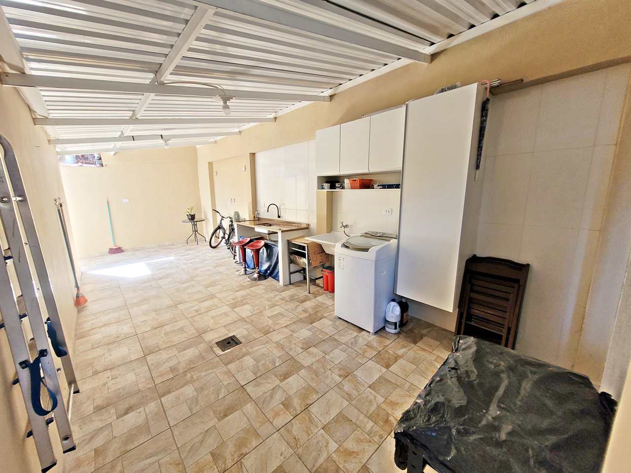 Casa à venda com 3 quartos, 136m² - Foto 25