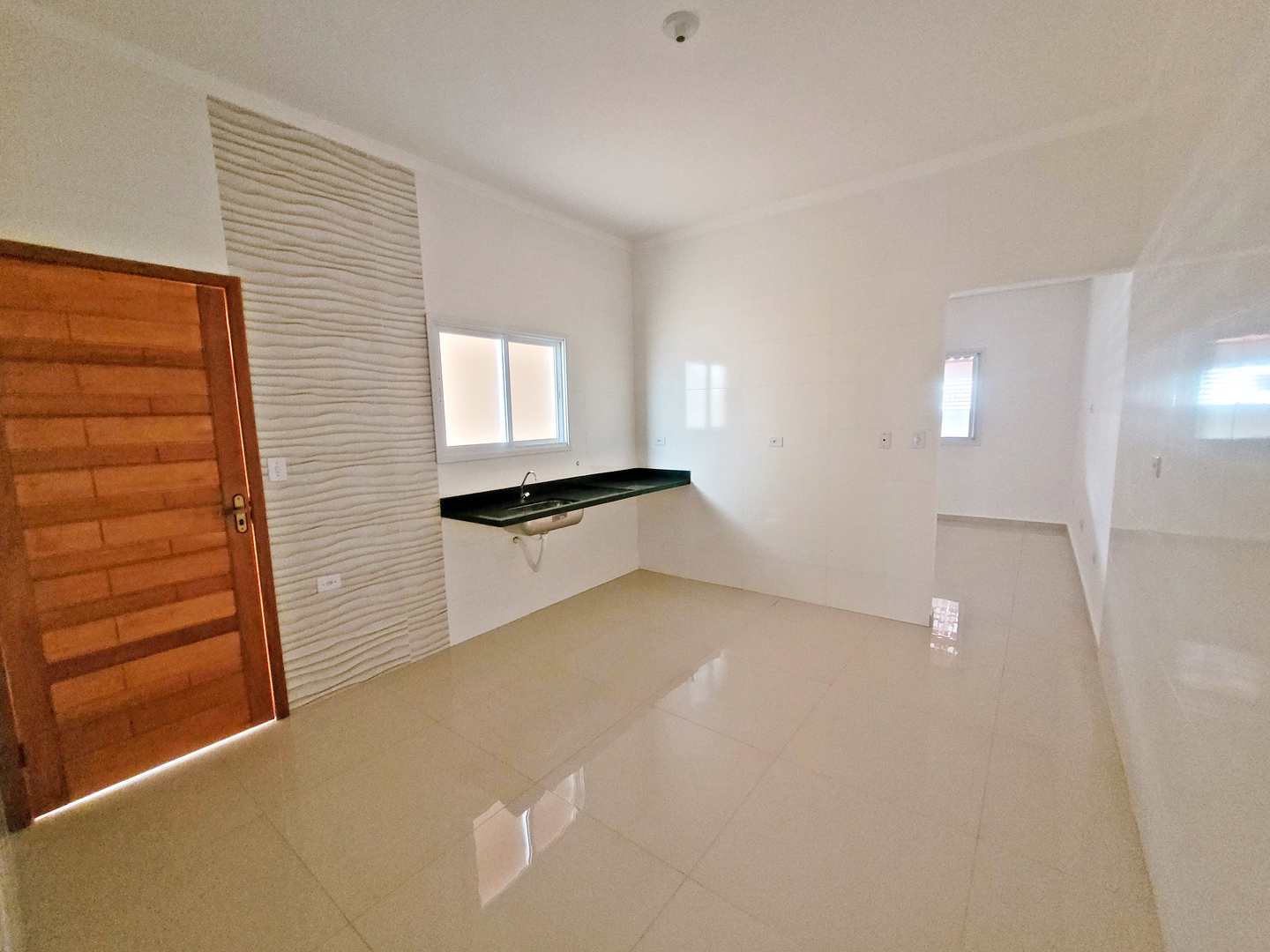 Casa à venda com 2 quartos, 70m² - Foto 8