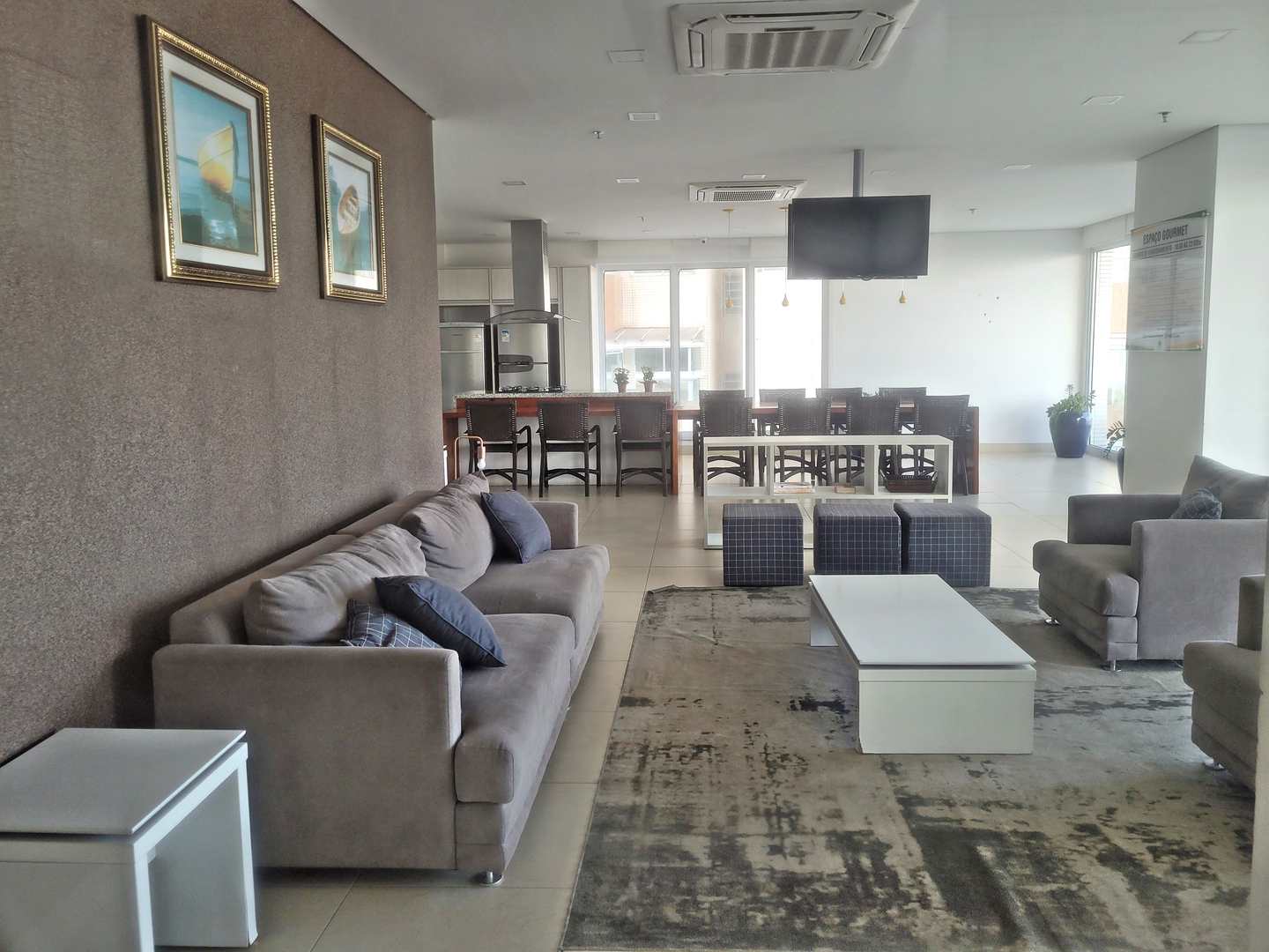 Apartamento à venda com 2 quartos, 80m² - Foto 25