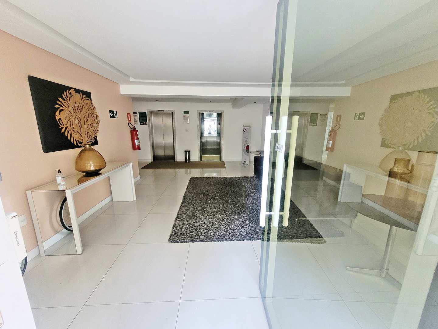 Apartamento à venda com 3 quartos, 100m² - Foto 6