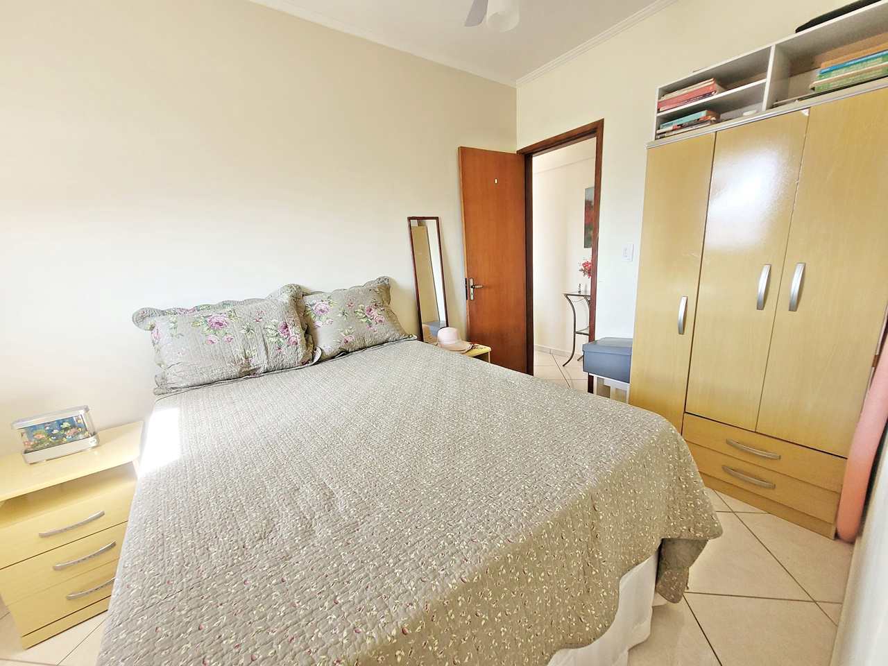 Apartamento à venda com 2 quartos, 57m² - Foto 19