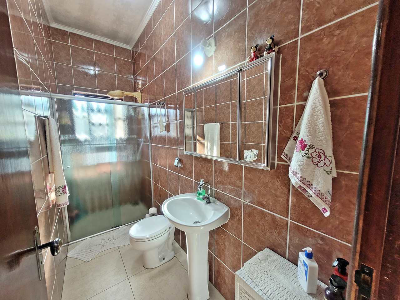 Casa à venda com 5 quartos, 150m² - Foto 33