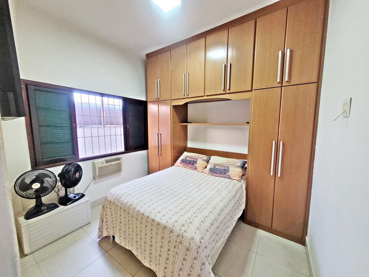 Casa à venda com 5 quartos, 150m² - Foto 27