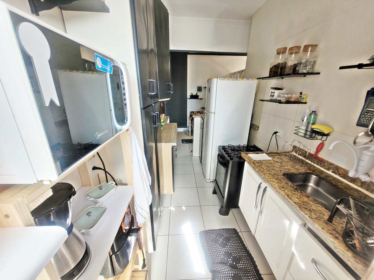 Apartamento à venda com 2 quartos, 62m² - Foto 17