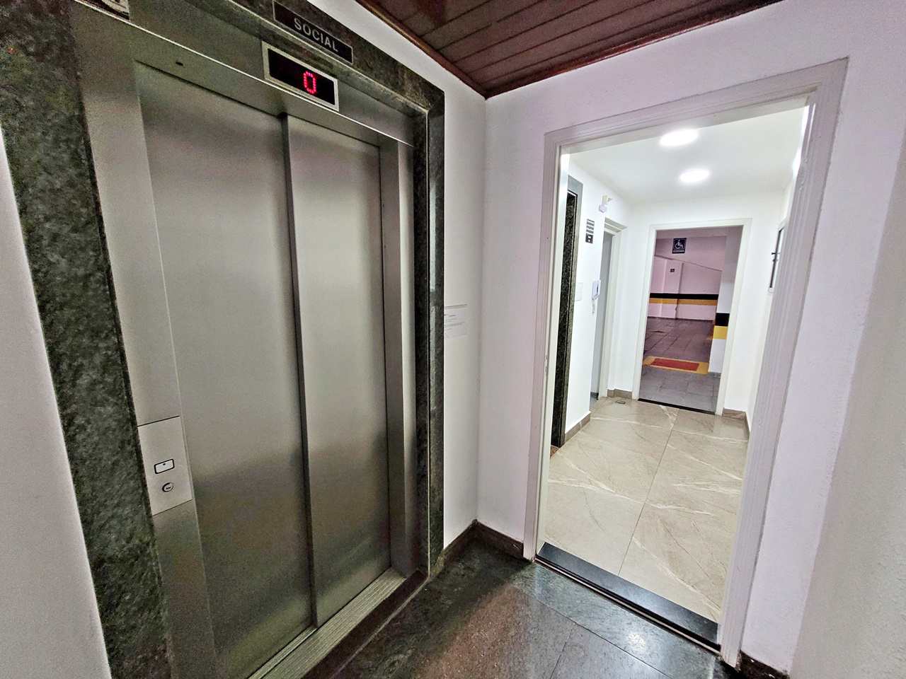 Apartamento à venda com 1 quarto, 46m² - Foto 6