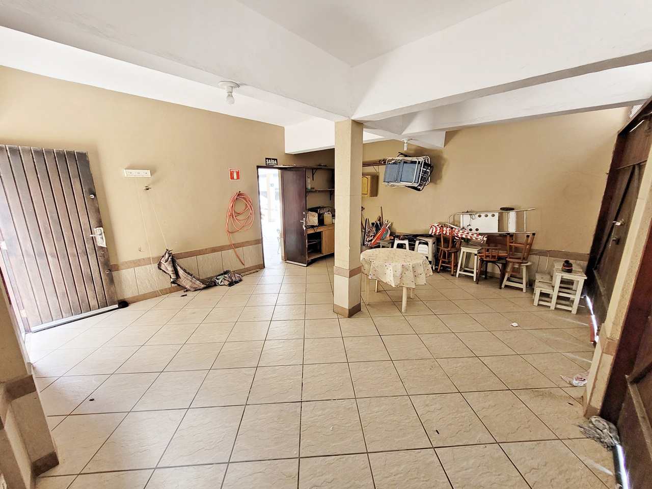 Apartamento à venda com 2 quartos, 70m² - Foto 28